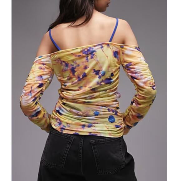 NEW TOPSHOP NORDSTROM Multicolor Printed Long Sleeve Ruched Top Size 4-6 - Picture 3 of 9